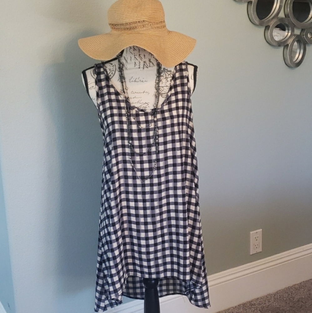 Painted Threads Tank / Tunic Medium
